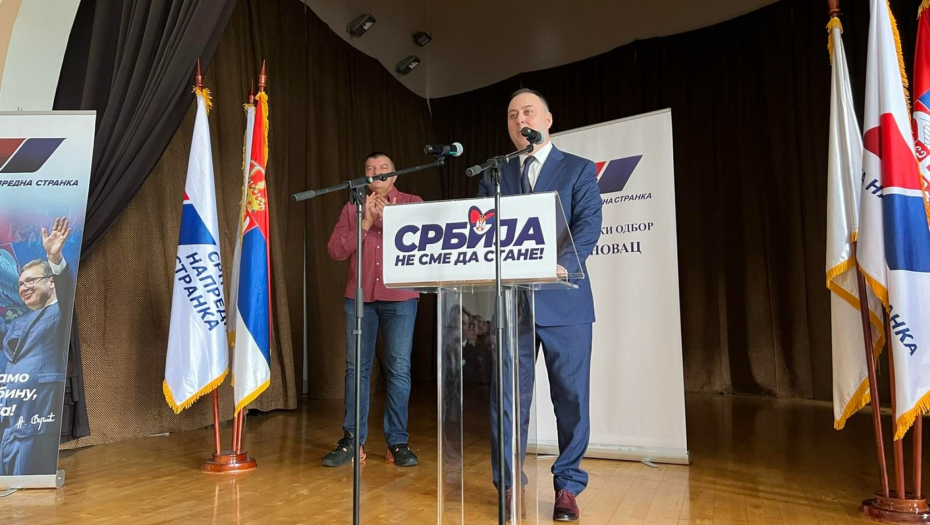SVE NAŠE POBEDNIČKE KAMPANJE KRETALE SU IZ OBRENOVCA Čučković: Beograd ne sme da stane! Srbija ne sme da stane! (FOTO)