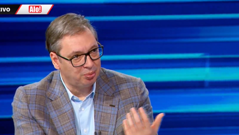 VUČIĆ O SRAMNIM UVREDAMA NA RAČUN PORODICE "Nisam odmah reagovao, samo kažem strpite se..."