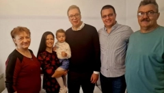 "NAŠA SNAGA SU LJUDI, I ZATO SRBIJA NE SME DA STANE" Predsednik Vučić o porodici Stanković: Bio sam beskrajno srećan kada sam saznao da ostajete (VIDEO)