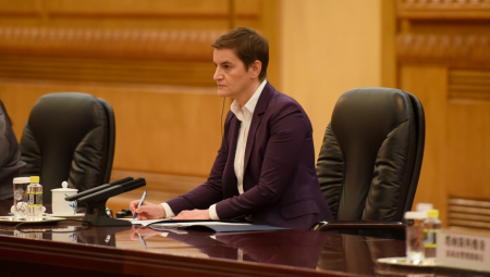 ĐILASOV KANDIDAT TONE SVE DUBLJE! "Pa je l Obradović urlikao po Vladi da ga sklone?"