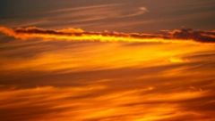 UZ OVAKVE POJAVE NA NEBU PADALI SU I ZLATNICI SA NEBA