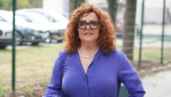 TORBA ANE BEKUTE GLAVNI HIT OVE SEZONE Dala pola plate za "jambolija" torbu, da li biste je vi nosili?