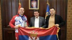Ministar Gašić napravio prijem za kapitena boks selekcije Srbije Vladana Babića