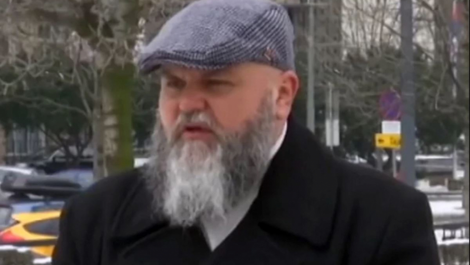 "OD HEMIOTERAPIJE IMAM MUČNINE, VRTOGLAVICU, NE MOGU DA HODAM" Beogradski taksista besplatno vozio lekare tokom pandemije i spasio HILJADU ŽIVOTA, a sada se bori za svoj!