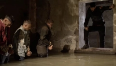 SEKLI ŽIVE ŽENE PA POSLE PEKLI IZ ZABAVE Brutalni zločini Gnjilanske grupe koju je oslobodio Majić: "Omiljeni NAČIN MUČENJA je bio da nekog OPALJAČIMO - evo šta to znači "