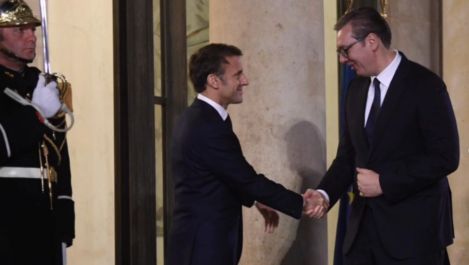 TAKAV DOČEK SE NE PAMTI Makron sprema posebne počasti za Vučića, jedna stvar je specijalna