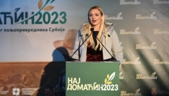 KARAVAN "NAJDOMAĆIN" POSETIO TOPOLU Tanasković: "Svaki dinar uložen u poljoprivredu se svima višestruko vrati"