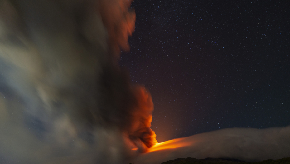 ERUPCIJA ETNE IZAZVALA TOTALNI HAOS! Letovi se otkazuju, vulkanski dim stvara probleme pilotima!