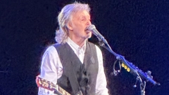 POL MAKARTNI OTKRIO NEPOZNATI DETALJ „Šokiralo me je ono što mi je Džon Lenon rekao pre smrti“