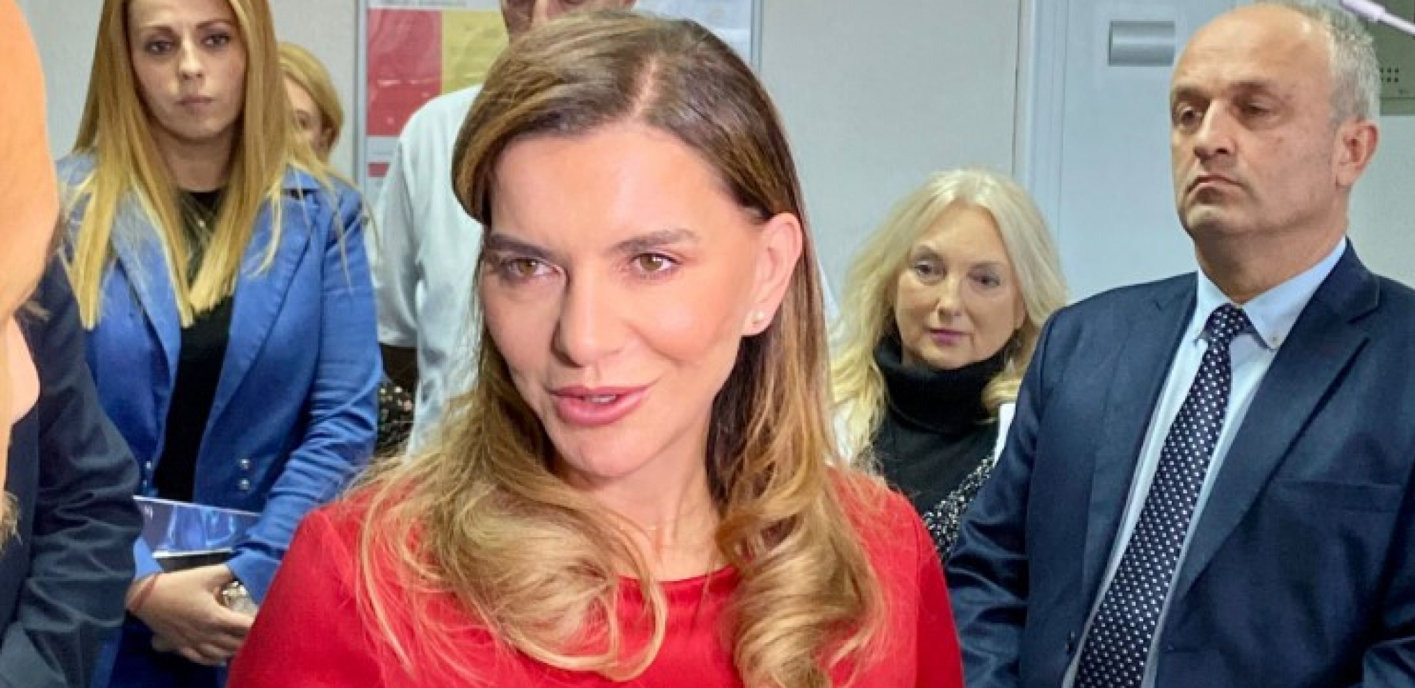 Održan je prvi Okrugli sto u organizaciji Udruženja Debra na temu “Bulozna epidermoliza - dostupnost terapije u Srbiji“.