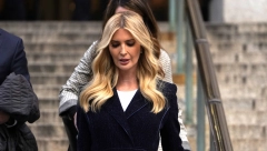 IVANKA TRAMP PRATI TRENDOVE Nijansa njenog autfita je pun pogodak za jesen, vole je i Anđelina i Džej Lo