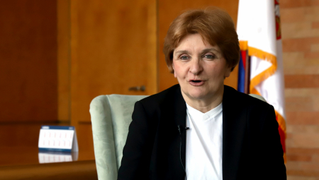 ALO! INTERVJU Ministarka Danica Grujičić: Gradimo nove bolnice, nabavljamo skenere, gama i iks noževe
