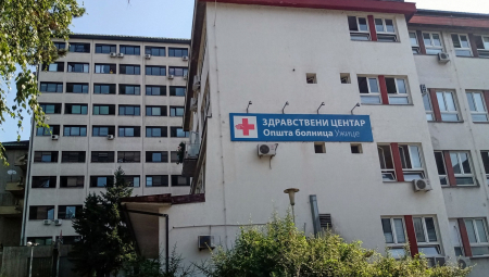 UMESTO DA LEČE, ONI RANJAVAJU JEDAN DRUGOG Pobile se kolege u užičkoj bolnici, jedan izboden nožem!