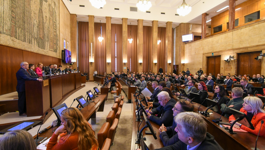 RASPUŠTENA SKUPŠTINA VOJVODINE Pokrajinski izbori 17. decembra
