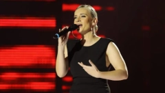 ŠEJLA JE ROĐAKA ČUVENOG PEVAČA Pobedila je u Zvezdama Granda, a evo šta kaže o svom ujaku, njegov savet je bio ključan!