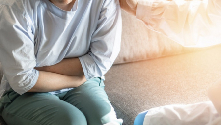 ŽENE TREBA DA ZNAJU Malo poznati znak raka grlića materice na koji treba obratiti pažnju, nije naivan!