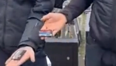 ŠOVINIZAM U HRVATSKOJ Radnici iz Srbije maltretirani - vlastima u Vukovaru smeta srpska zastava