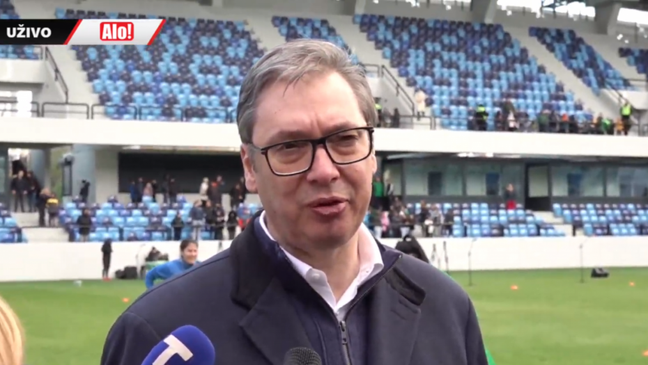 NOVIH 500.000 VAUČERA ZA PENZIONERE Predsednik Vučić najavio sjajnu vest, evo kada će moći da se preuzmu