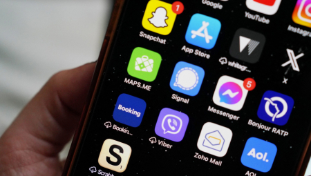 RODITELJI, PAZITE, MEĐU DECOM KRUŽI VIBER GRUPA "80+" Šok je šta to znači i šta deca tamo pišu, OVO JE POSEBNO BRUTALNO