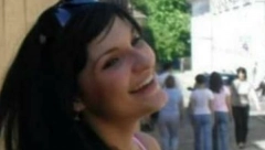 PRVO JE STRADALA JEDNA ALEKSANDRA MARKOVIĆ, A ONDA I DRUGA Obe su sahranjene u beloj venčanici, a presudili su im bahati vozači