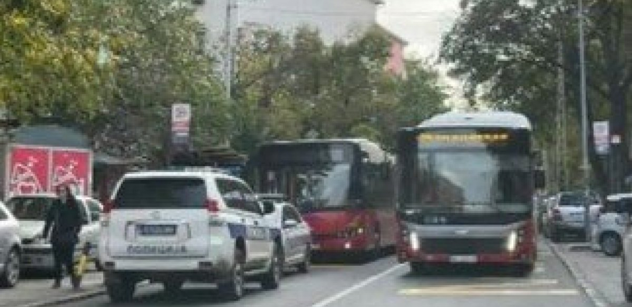 "DEČKO MI JE PRIŠAO I DODIRIVAO ME SVOJIM..." Devojka bila meta manijaka u autobusu 50, evo kako izgleda