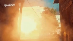 UZNEMIRUJUĆI SNIMAK IZ IZRAELA! Hamasovci uleću u bolnicu, a onda... BUM! (VIDEO)
