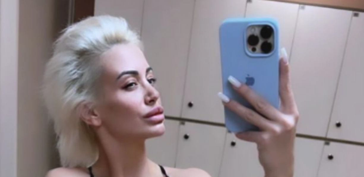 HIPNOTISALA SVE SVOJIM VRELIM IZDANJEM! Skinula se Dušica Jakovljević, pa usijala društvene mreže, komentari samo pljušte