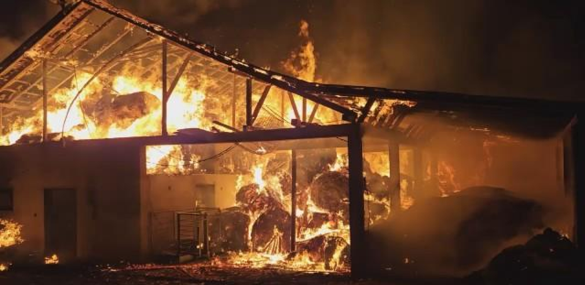 POŽAR PROGUTAO CELU KUĆU U KRALJEVU Sedmočlana porodica ostala bez krova usred zime