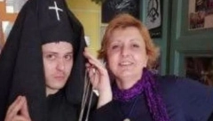 ĐILASOVA TAJKUNSKA KOALICIJA ISMEVA NAŠU CRKVU! Dele uputstva kako da se večeras na slavi lobira da se dokopaju fotelja (FOTO)