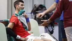 IMA LI RAZLOGA ZA BRIGU? Nole odradio trening u Malagi pred bitku sa Britancima, jedan detalj zabrinuo sve navijače (VIDEO)