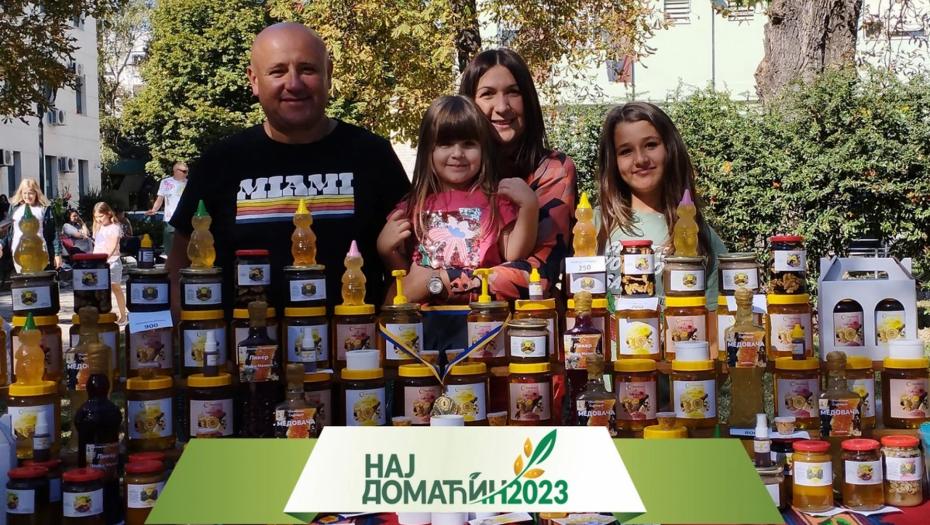 Danu znaju po medu i voću za rakiju: Nastavila porodičnu tradiciju