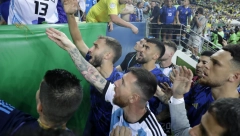 KRVAVE GLAVE, DRAMA I DRES SRBIJE Snimljen neverovatan detalj na utakmici Brazila i Argentine (FOTO)