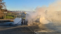 AUTOMOBIL SE ZAPALIO TOKOM VOŽNJE Drama u Kragujevcu, stanje putnika nije poznato