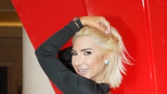 NJU TEK ČEKAJU PROJEKTI! Jovana Jeremić brutalno nakon prozivki da šminka petogodišnju ćerku!