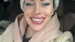 OGNJENOVA MINA SE OVAKO TEŠI PRED POROĐAJ Lepa trudnica mašta o ovom piću, a beba samo što nije stigla