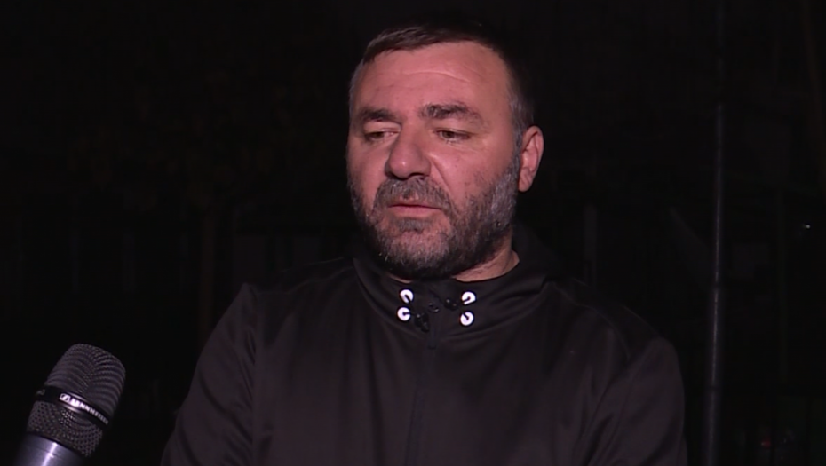 BIVŠI ČLANOVI NOVOG DSS OPTUŽUJU MILOŠA JOVANOVIĆA DA IM PREKO POSREDNIKA NUDI BENEFICIJE, IZ TE STRANKE TO DEMANTUJU