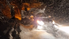 DRAMA U SJENICI, SNEG ZAVEJAO STRANE DRŽAVLJANE Navigacija ih odvela na pogrešan put, reagovao MUP-ov Sektor za vanredne situacije (FOTO)