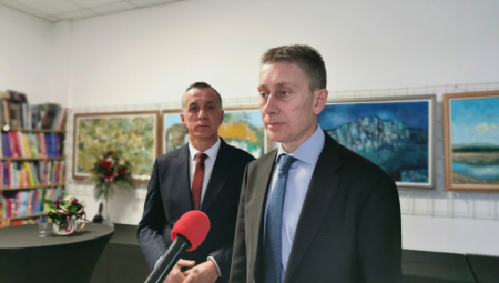 Martinović u Kniću: Srbija je danas snažna i ponosita, tek će pokazati svoju pravu moć, nezavisnost i jačinu