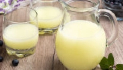 NAPRAVITE DOMAĆU SURUTKU Od samo dva sastojka, efikasno čisti jetru