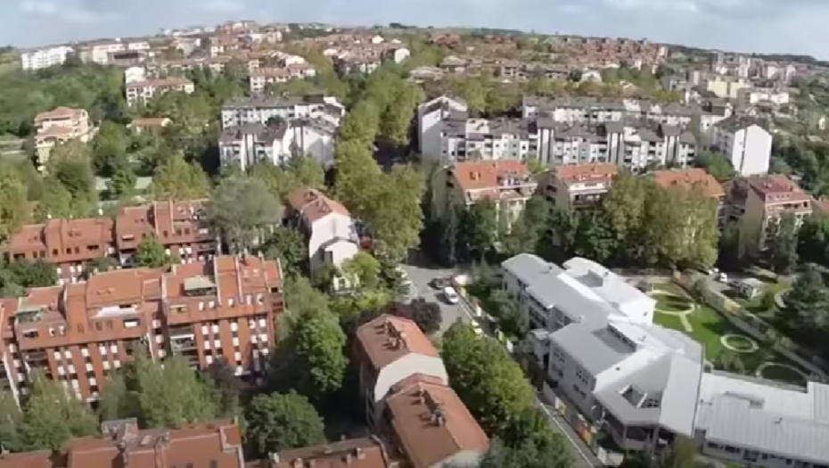 "ŠTA JE OVO, NOVO DEDINJE?" Oglasi u ovom kraju Beograda razbesneli građane