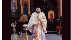 MAJKA TROJE DECE OSTALA BEZ HRANITELJA, TRAGEDIJA PROMENILA HARMONIJU KOJU SU IMALI Sugrađani pokreću akciju da pomognu supruzi poginulog sveštenika Nemanje