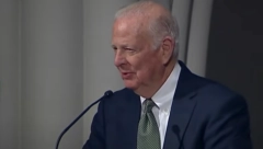 BIVŠI DRŽAVNI SEKRETAR SAD DŽEJMS BEJKER "Srbija je devedesetih bila najbitnija od svih republika bivše SFRJ"