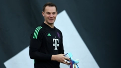 BAJERN OSIGURAO GOL Pala dva važna potpisa