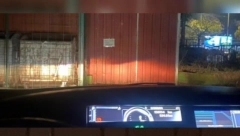 ČOVEK KOMŠIJAMA NAPISAO PORUKU KOJU JE MUČNO PROČITATI Sramna scena ispred garaže u Nišu zgrozila Srbiju (FOTO)