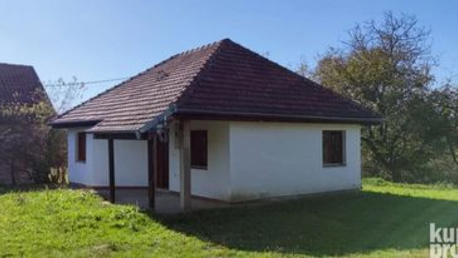 RAJ NADOMAK JEZERA: Prodaju kuću na pola sata od grada, cena kvadrata će vas zaprepastiti