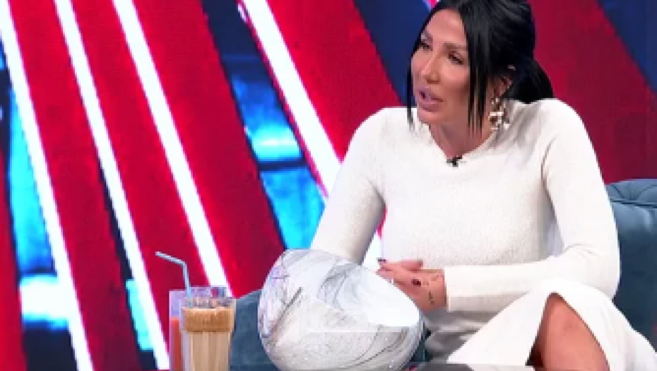 TIJANA AJFON DALA SVOJ SUD O ANITINOM NEVERSTVU! Javno rekla zašto Matea Car ne laže za fotke iz kupatila!