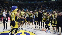 POZNATO JE Bivši trener Partizana seda na klupu Fenera?
