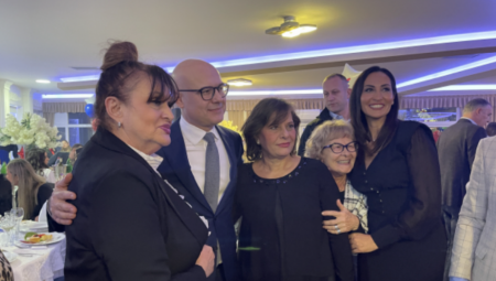 "LJUDI SU SNAGA NAŠЕ OTADŽBINE" Vučević i Vraneš u poseti građanima Savskog venca (VIDEO)