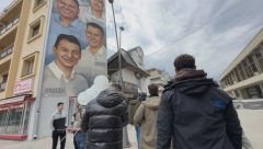 DA SRCE PUKNE, ŽAL ZA ČETIRI MLADA ŽIVOTA Golubovi i baloni poleteli u nebo u znak sećanja na nastradale