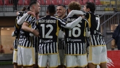 VLAHOVIĆ I KOSTIĆ DOBILI SAIGRAČA Juventus obavio veliki posao, stigao defanzivac